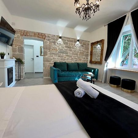 Luxury Heritage Apartment Zara Antica Eksteriør billede