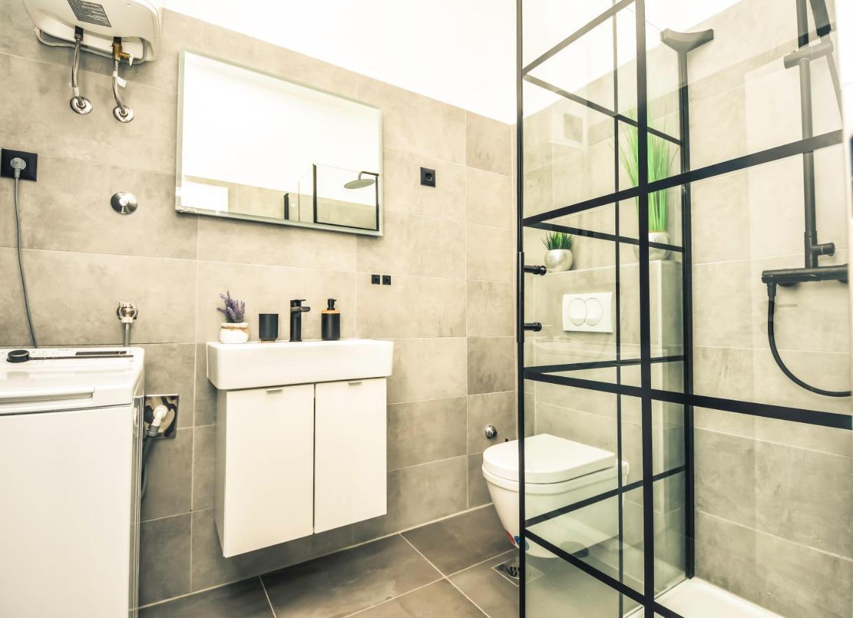 Luxury Heritage Apartment Zara Antica Eksteriør billede