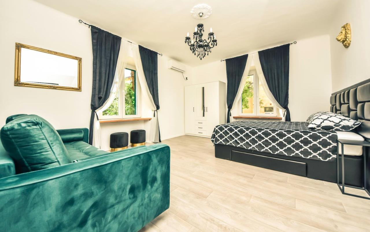Luxury Heritage Apartment Zara Antica Eksteriør billede
