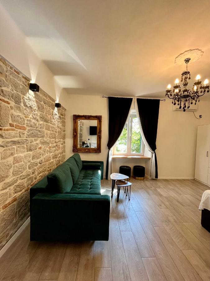 Luxury Heritage Apartment Zara Antica Eksteriør billede